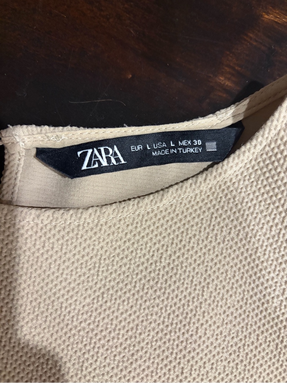 Zara Men's Crewneck Sweater in Light Beige